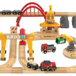 Brio Cargo Railroad Deluxe Set