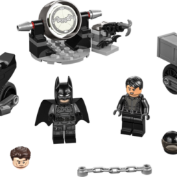 Batman & Selina Kyle Motorcycle Pursuit - L76179 - Image 2